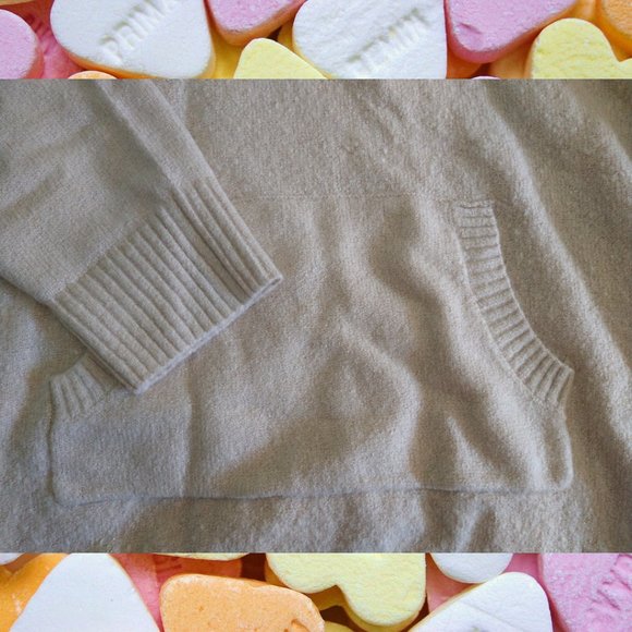 Rainbow lips hooded sweater - Picture 5 of 8